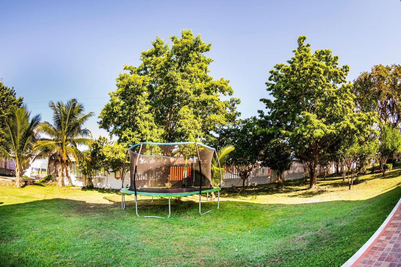 Capital O Oxtankah,Chetumal Bay Hotell Calderitas Exteriör bild