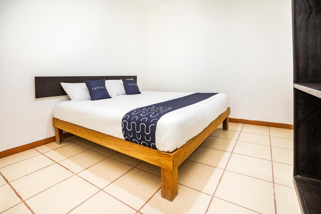 Capital O Oxtankah,Chetumal Bay Hotell Calderitas Exteriör bild